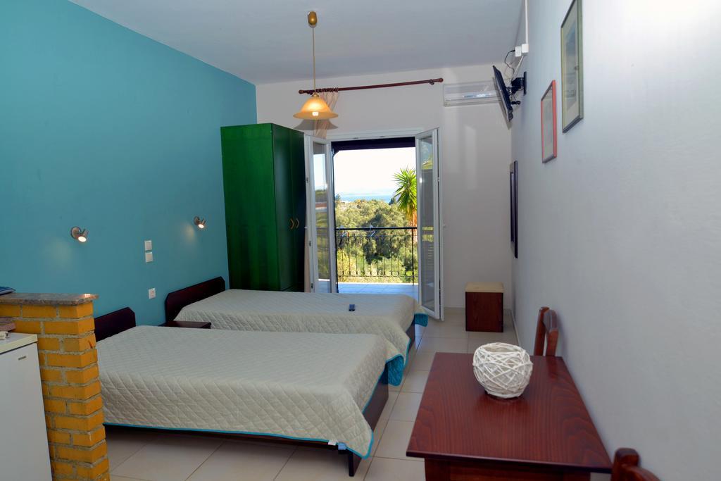 Krystallia Apartments Dassia  Bagian luar foto
