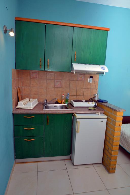 Krystallia Apartments Dassia  Bagian luar foto