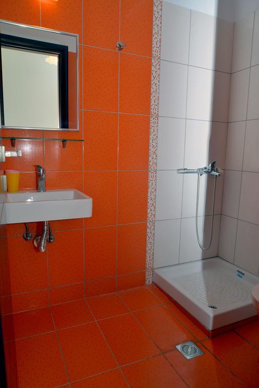 Krystallia Apartments Dassia  Bagian luar foto