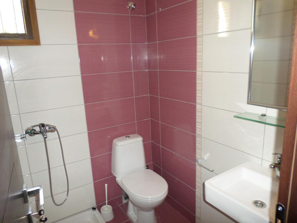 Krystallia Apartments Dassia  Bagian luar foto